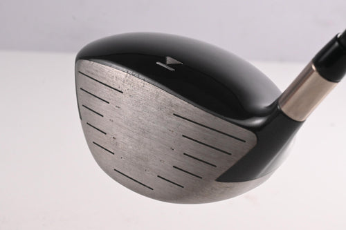Titleist 905 T Driver / 9.5 Degree / Stiff Flex Fujikura Speeder Shaft
