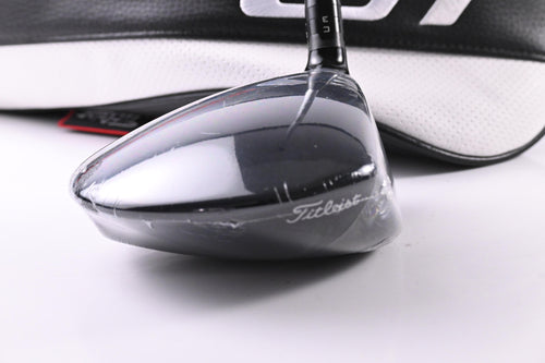 Titleist GT1 Driver / 12 Degree / Regular Flex Fujikura Airspeeder 40 Shaft