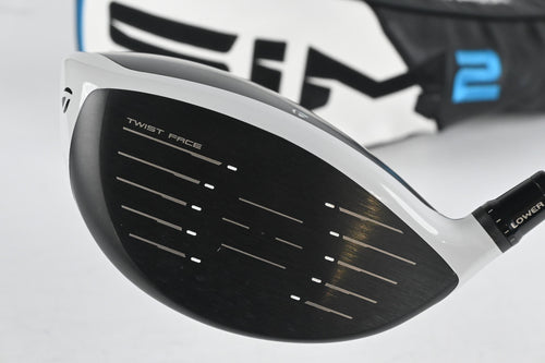 Taylormade SIM2 Max Driver / 10.5 Degree / Stiff Flex Fujikura Ventus Blue 5
