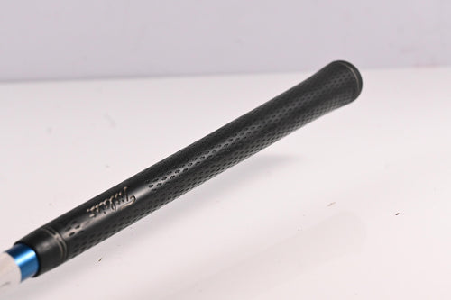 Titleist 907 D1 Driver / 9.5 Degree / Stiff Flex Aldila VS Proto 65 Shaft