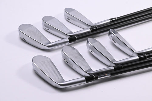 Srixon ZXi4 Irons / 4-PW / Regular Flex KBS TGI 60 Shafts