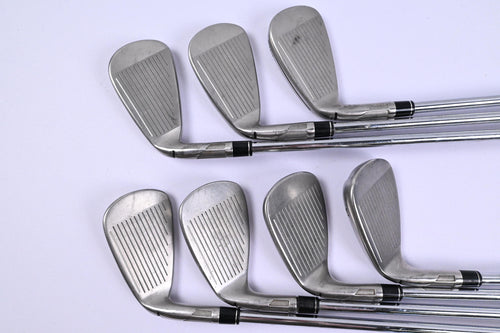 Taylormade SIM2 Max Irons / 4-PW / Regular Flex KBS MAX MT 85 Shafts