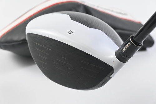 Taylormade M2 2016 Driver / 10.5 Degree / Regular Flex Fujikura Pro Red 50 Shaft
