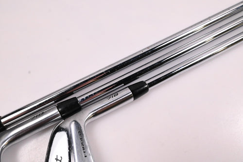 Titleist 718 MB Irons / 4-PW / X-Flex Project X Shafts