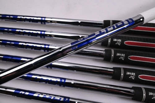 Ping G400 Irons / 4-PW / Silver Dot / Stiff Flex Ping AWT 2.0 Shafts