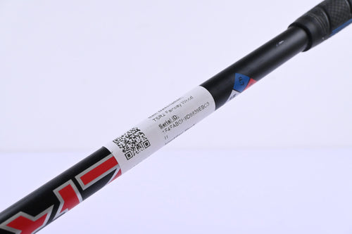 Titleist TSR2 #3 Wood / 16.5 Degree / Regular Flex HZRDUS Gen4 Red CB 60 Shaft