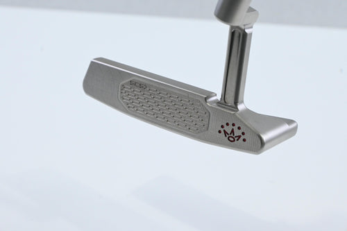 Scotty Cameron 2025 Studio Style Newport 2+ Putter / 33 Inch