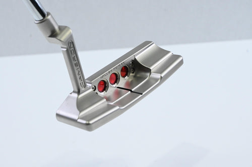 Scotty Cameron 2025 Studio Style Newport 2+ Putter / 33 Inch