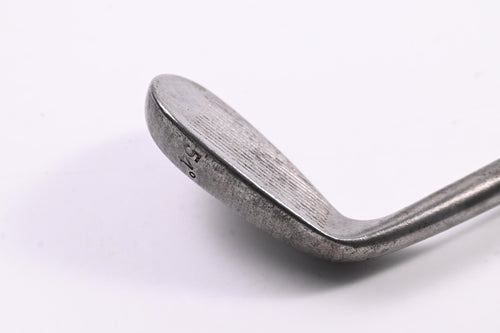 Titleist Vokey Oil Can Sand Wedge / 54 Degree / Wedge Flex Dynamic Gold Shaft