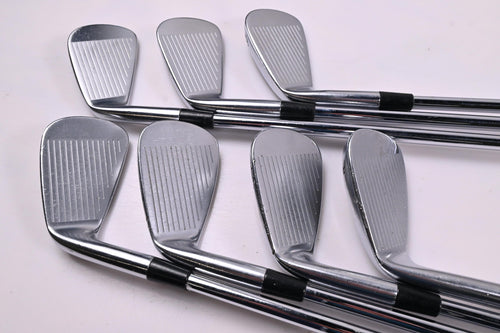 Taylormade Tour Preferred MC 2011 Irons / 4-PW / Stiff Flex Dynamic Gold S300