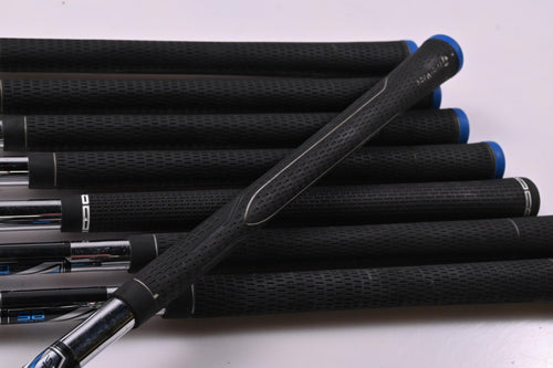 Taylormade Speedblade Irons / 4-PW+SW / Stiff Flex Speedblade 85 Shafts