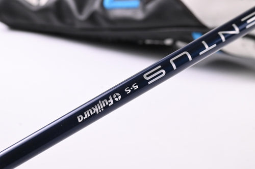 Taylormade SIM2 Max Driver / 10.5 Degree / Stiff Flex Fujikura Ventus Blue 5