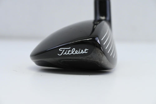 Titleist 910H #2 Hybrid / 17 Degree / Stiff Flex Diamana Ahina 90 Shaft