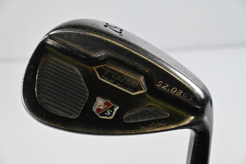 Wilson TW9 Gap Wedge / 52 Degree / Wedge Flex Dynamic Gold Shaft