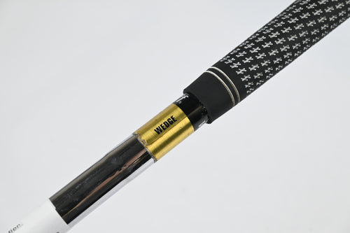 Wilson TW9 Gap Wedge / 52 Degree / Wedge Flex Dynamic Gold Shaft