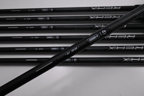 Taylormade Qi Max Irons / 5-PW+SW / Regular Flex KBS Reax 65 Shafts