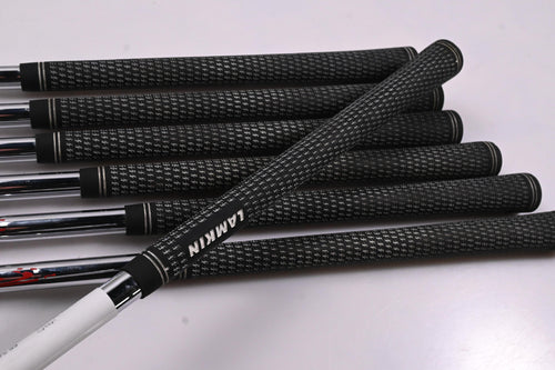 Mizuno JPX 923 Hot Metal Irons / 4-PW / Stiff Flex N.S.Pro Modus³ Tour 120