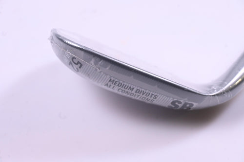 Taylormade Milled Grind 5 Gap Wedge / 52 Degree / Wedge Flex Dynamic Gold 115