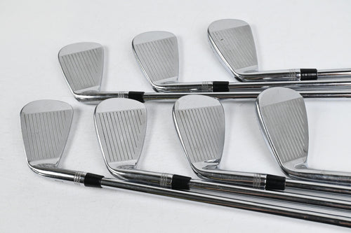 Wilson Staff Model 2024 CB Irons / 4-PW / Stiff Flex N.S.Pro Modus3 Tour105 Shafts