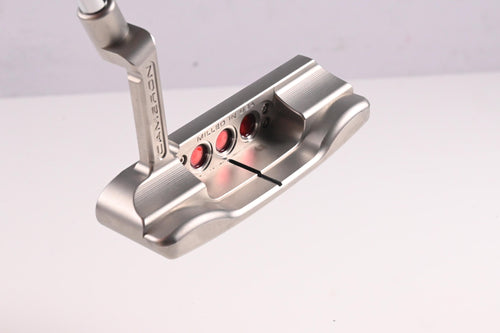Scotty Cameron 2025 Studio Style Newport+ Putter / 33 Inch