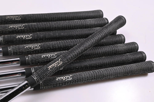 Titleist 735.CM Irons / 3-PW / Stiff Flex Dynamic Gold S300 Shafts