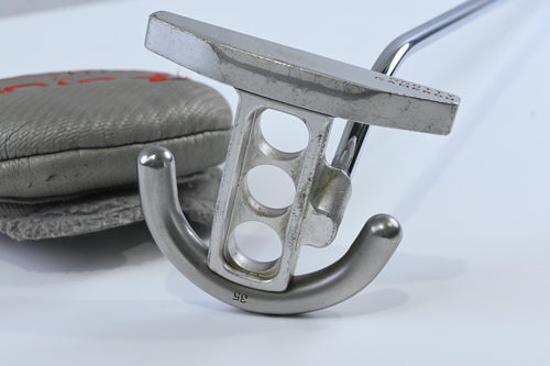 Scotty Cameron Futura Putter / 35 Inch