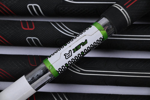 Taylormade RBZ Irons / 5-PW+GW+SW / Regular Flex Tayormade RBZ Shafts