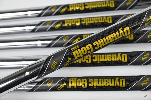 Callaway Apex CB 24 Irons / 4-PW / Stiff Flex Dynamic Gold Mid 115 S300 Shafts