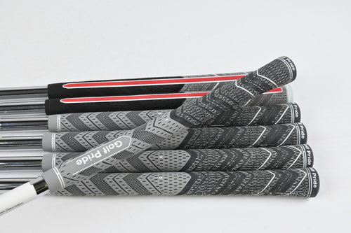 Callaway Apex CB 24 Irons / 4-PW / Stiff Flex Dynamic Gold Mid 115 S300 Shafts
