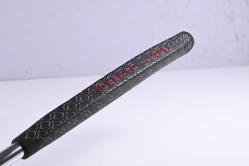 Scotty Cameron 2025 Studio Style Fastback Putter / 33 Inch