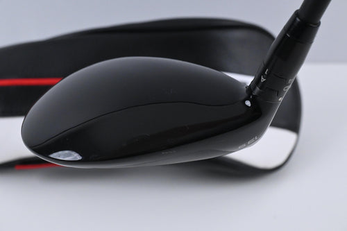 Left Hand Titleist GT2 #3 Wood / 13.5 Degree / Stiff Flex HZRDUS Gen5 Black 70