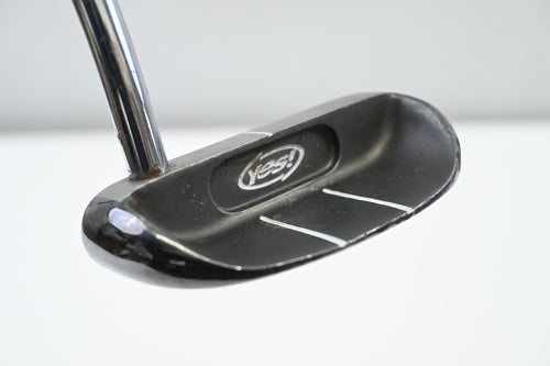 Yes! C-Groove Marilyn Putter / 34 Inch