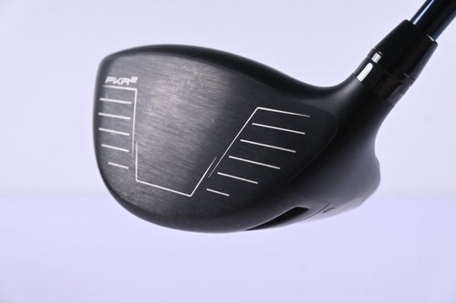 Wilson Dynapower Carbon 2023 Driver / 12 Degree / Regular Flex Ventus Blue 6