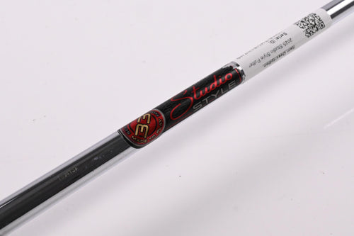 Scotty Cameron 2025 Studio Style Newport+ Putter / 33 Inch