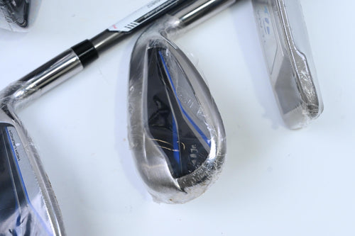 Junior Taylormade Jr. Package Set / Wood, Hybrid, Irons, Putter, Bag
