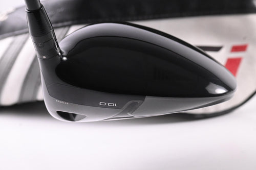 Titleist TSi2 Driver / 10 Degree / Stiff Flex HZRDUS RDX Smoke Black 60 Shaft