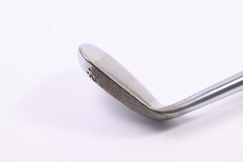 Cleveland 588 RTX 2.0 Gap Wedge / 52 Degree / Wedge Flex Dynamic Gold