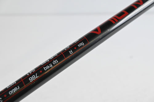 Titleist 907 D2 Driver / 11.5 Degree / Regular Flex Aldila Titleist 67 Shaft