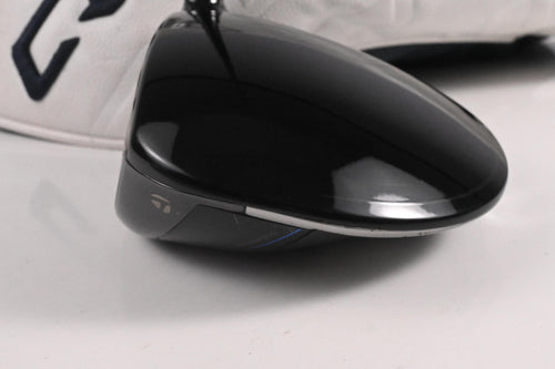 Left Hand Taylormade Qi10 Driver / 10.5 Degree / Regular Flex Ventus Blue TR 5
