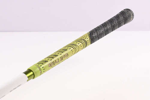 Benross V6 #3 Hybrid / 20 Degree / Stiff Flex Aldila NV Green 85 Shaft