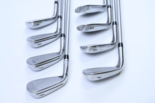 Ladies TaylorMade Qi Irons / 6-PW+AW+SW+LW / Ladies Flex Speeder NX TCS 40