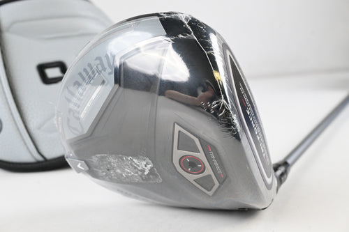 Callaway Quantum Max Driver / 10.5 Degree / Regular Flex Denali Frost Silver 50
