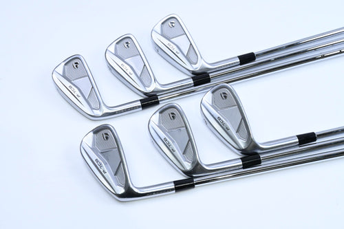 Left Hand TaylorMade P.7CB Irons / 5-PW / Stiff Flex NS Pro Modus3 Tour 105