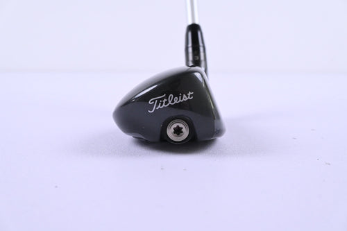 Titleist 818 H2 #3 Hybrid / 19 Degree / Stiff Flex Aldila Rogue 85 Shaft