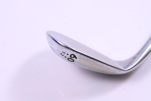 Cleveland 588 RTX Lob Wedge / 60 Degree / Wedge Flex Dynamic Gold Shaft