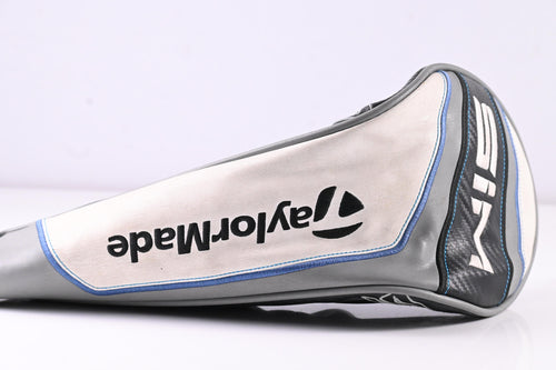 Left Hand Taylormade SIM Max Driver / 9 Degree / Stiff Flex Ventus Blue 6 Shaft