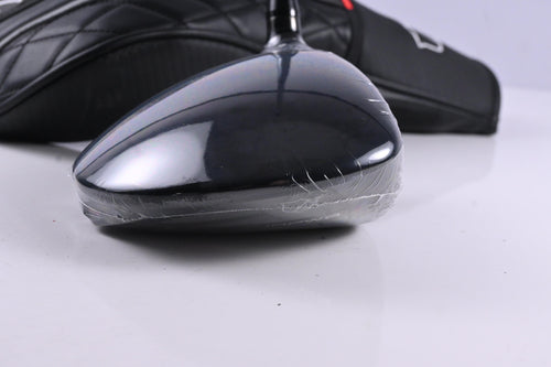 Wilson DYNAPWR 2025 Max Driver / 10.5 Degree / Regular Flex UST LinQ Red 5 Shaft