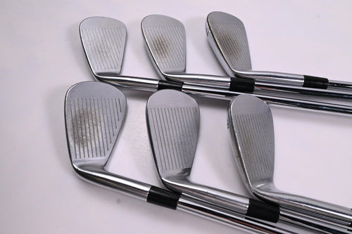 Taylormade P.7CB Irons / 5-PW / Stiff Flex N.S.PRO Modus3 Tour 105 Shafts