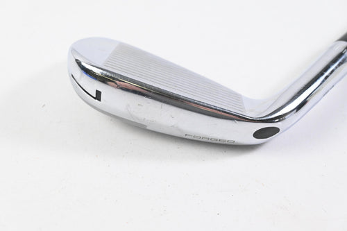 Wilson Staff Model CB #7 Iron / Stiff Flex Dynamic Gold S300 Shaft