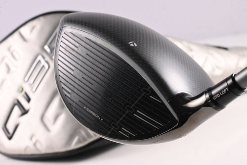 Taylormade Qi35 Driver / 10.5 Degree / Regular Flex Fujikura AirSpeeder 50 Shaft